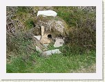 P1030440 * Very posh mousehole * 2560 x 1920 * (3.1MB)