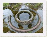 P1040026 * Maybe the Queen had a Sawyer water filter? * 2560 x 1920 * (2.94MB)